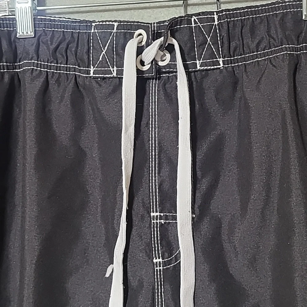 OP‎ Men's Black Swim Trunks - Size XL